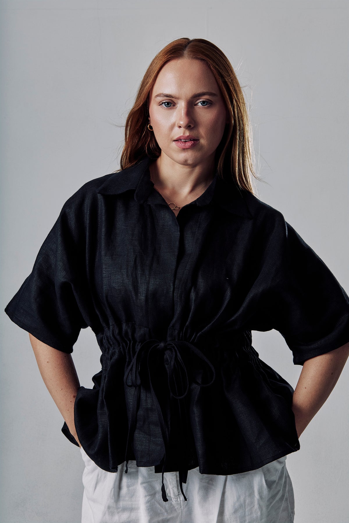 Cropped Valerian Shirt in Black
